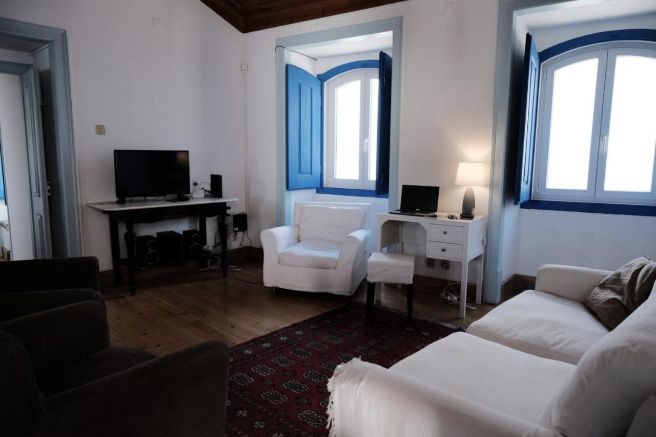 Azoia 10 - Hostel & Casas De Campo Azoia de Baixo Ngoại thất bức ảnh